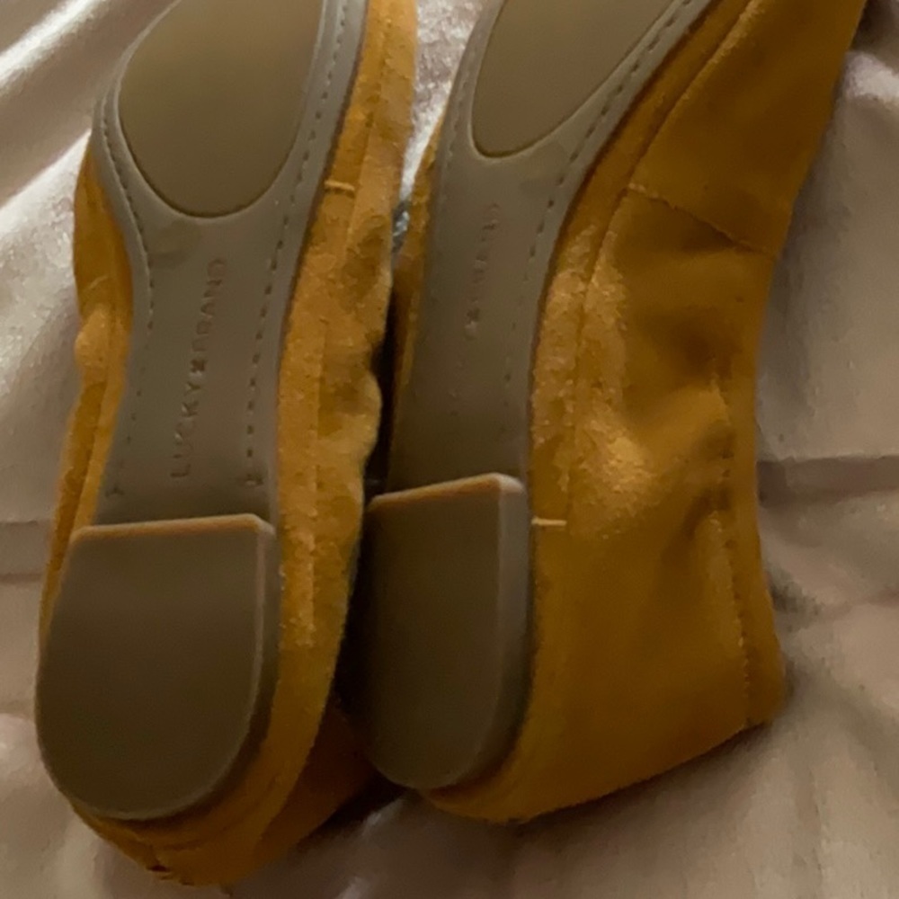 Lucky Brand Mustard Yellow Suede Ballet Flats - Size 6.5M - Picture 8 of 9
